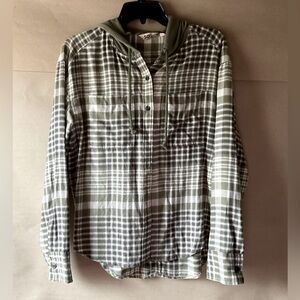 SO Green Plaid Shirt Jacket. Size M